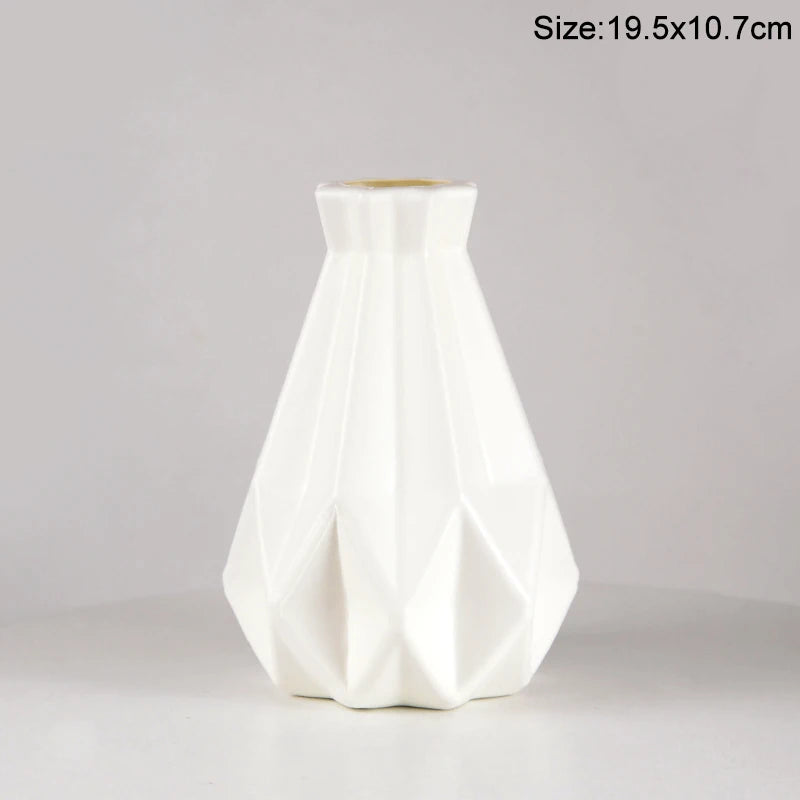 Nordic Flower Vase - Martine's Bazaar