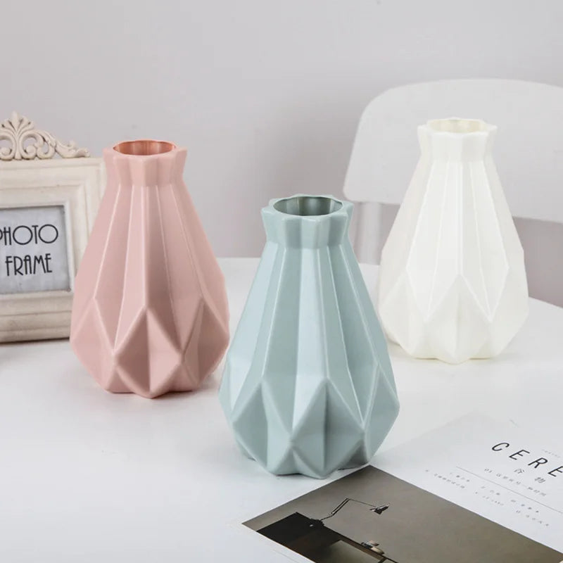 Nordic Flower Vase - Martine's Bazaar